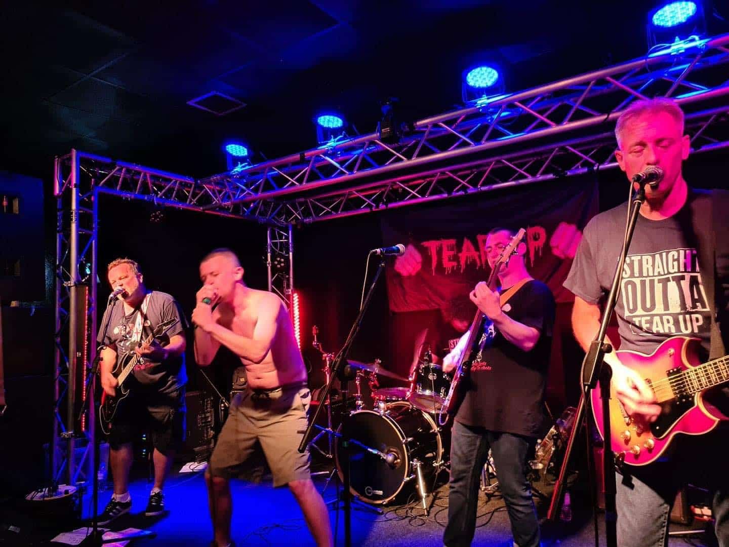 Tear Up, Oi!, streetpunk, Oipunk